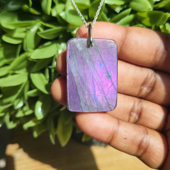 Pink & Purple Labradorite Crystal Necklace / Transformation Stone / Gift💜 - Picture 3 of 5